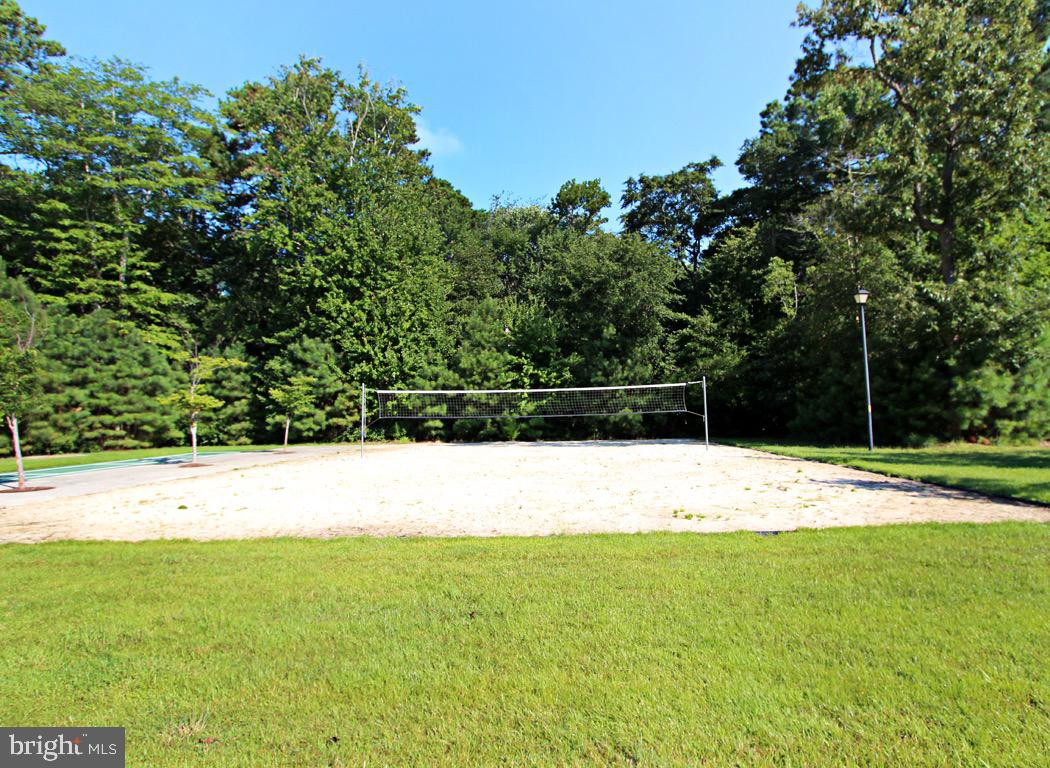 37104 SOLITUDE DRIVE