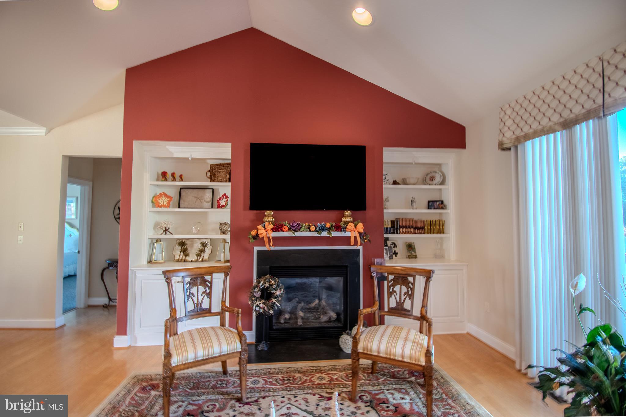 37108 SOLITUDE DRIVE
