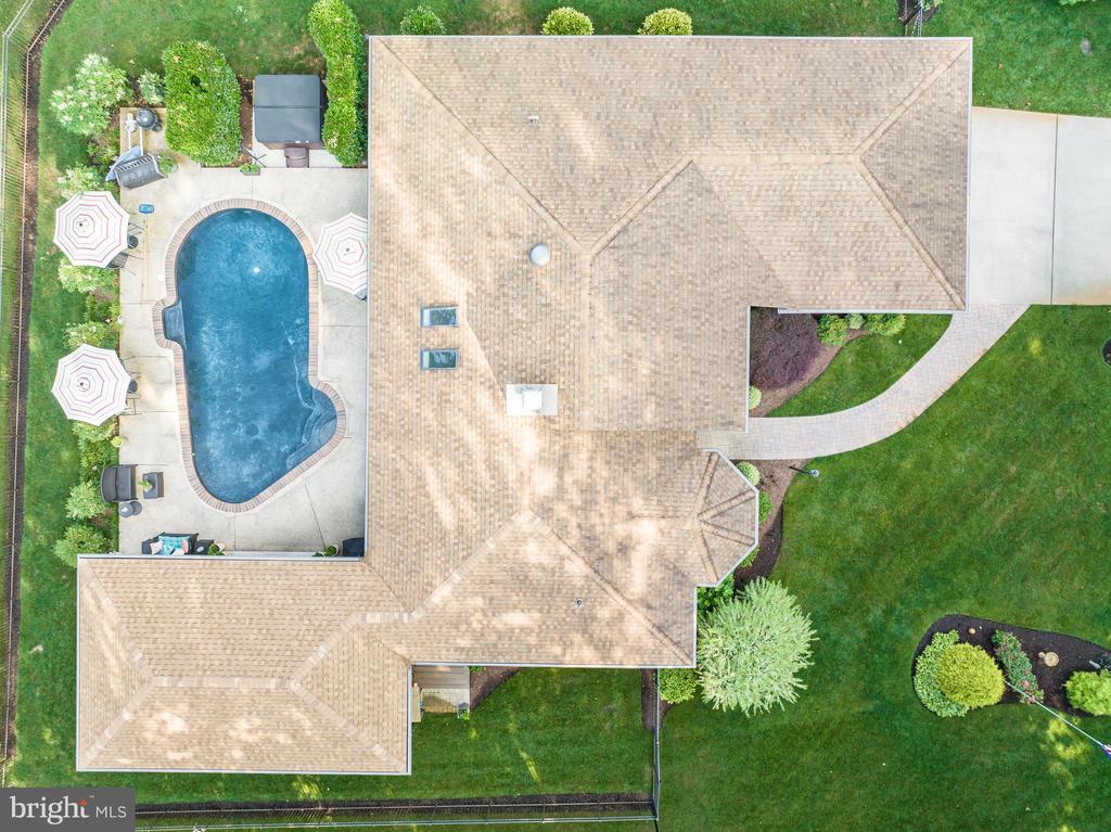20374 THOMPSON WAY