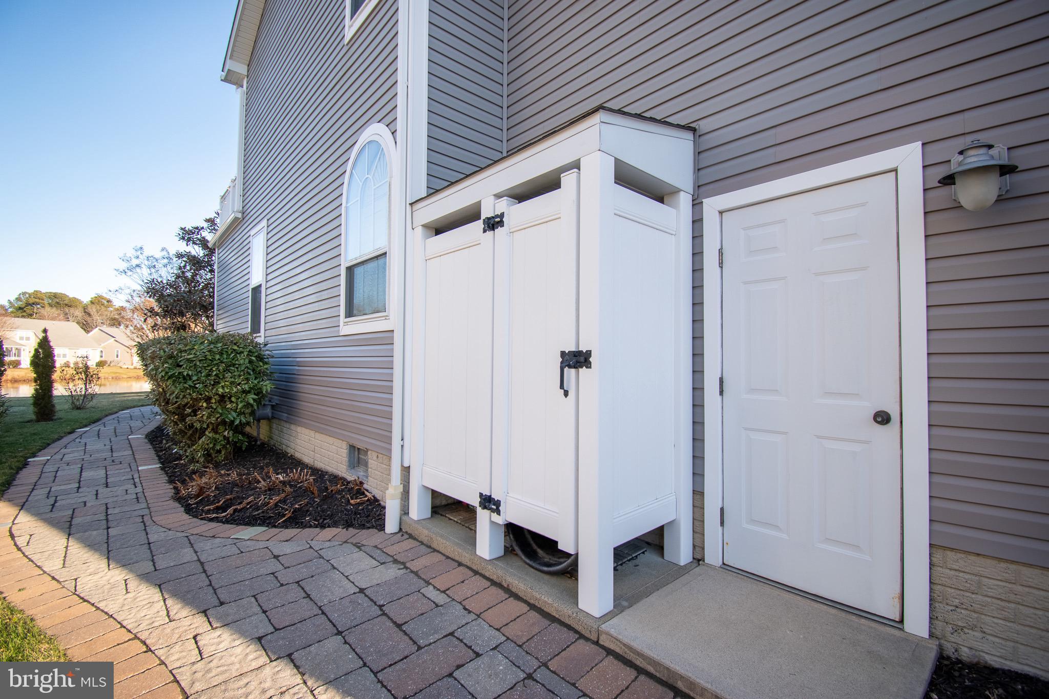 37123 SOLITUDE DRIVE