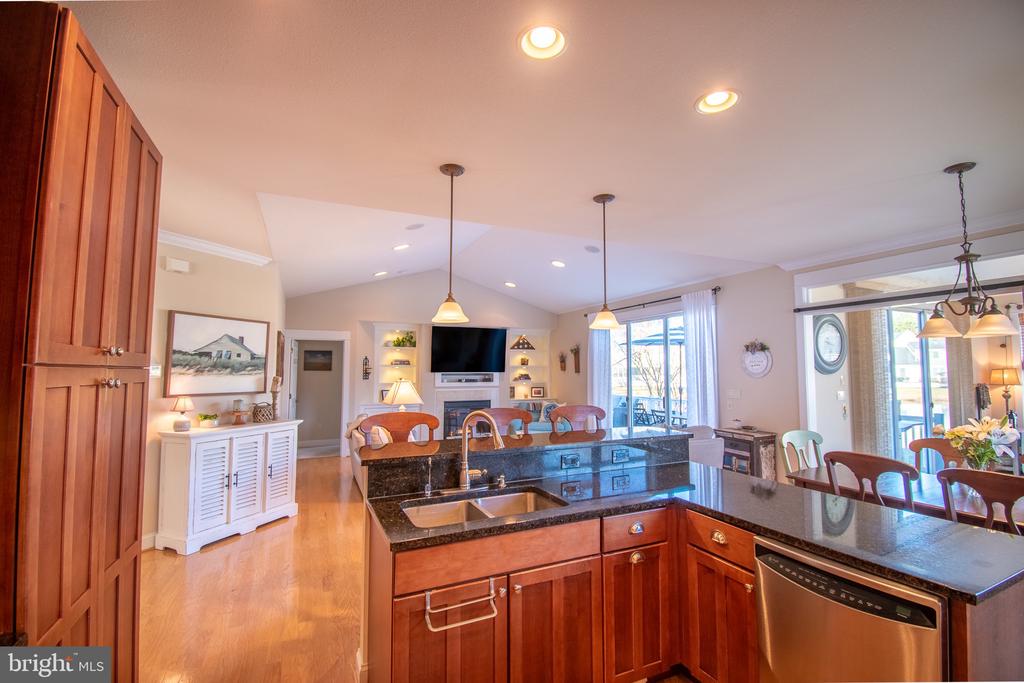 37123 SOLITUDE DRIVE