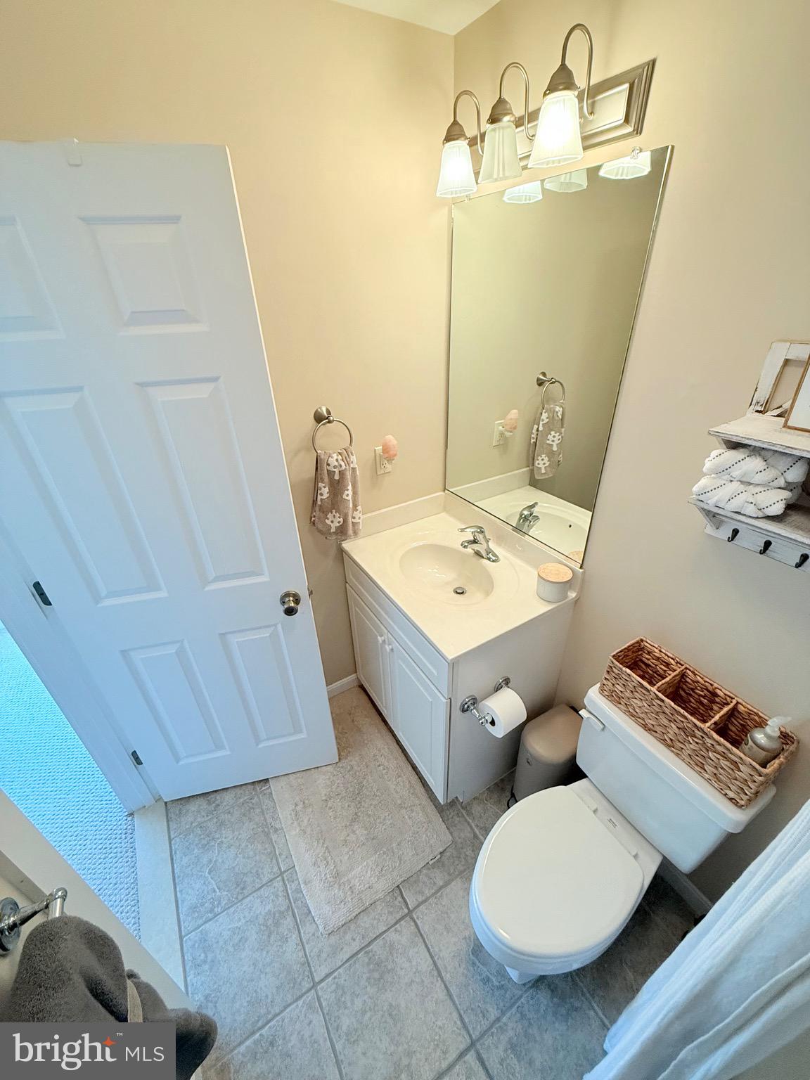 37123 SOLITUDE DRIVE