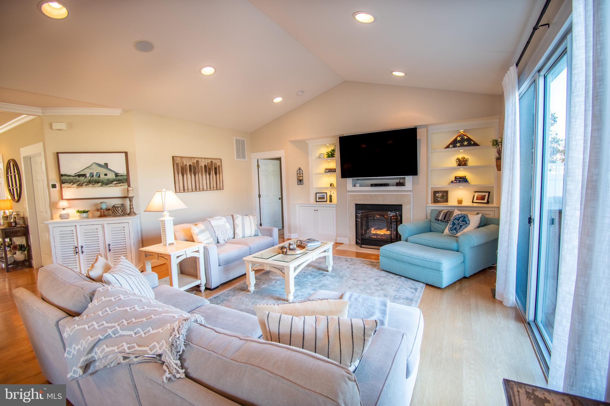 37123 SOLITUDE DRIVE