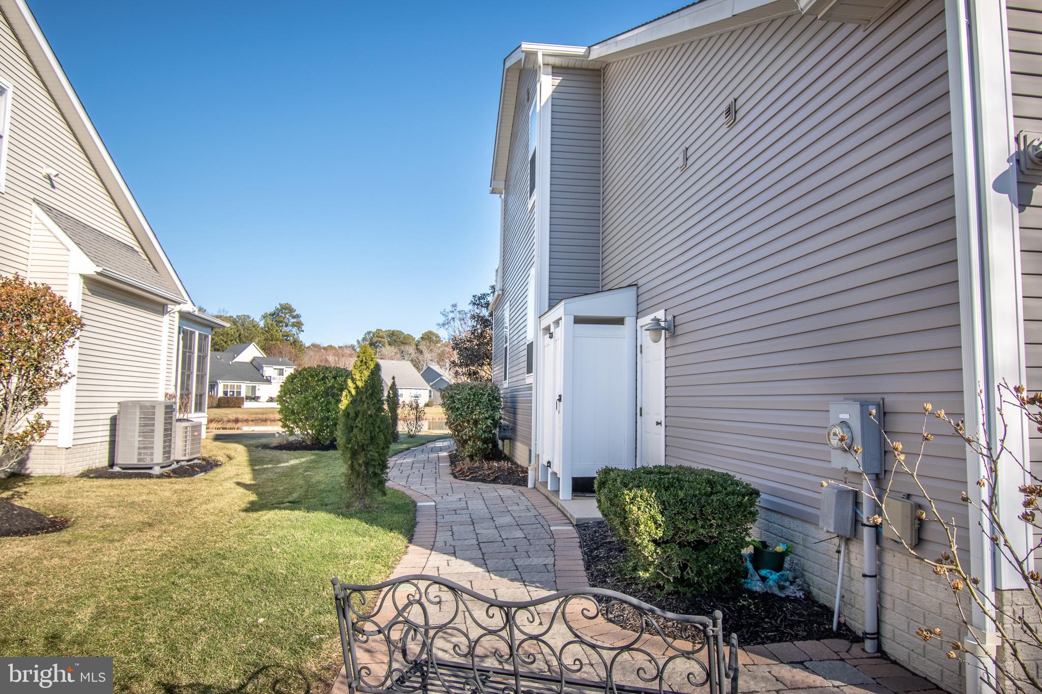 37123 SOLITUDE DRIVE