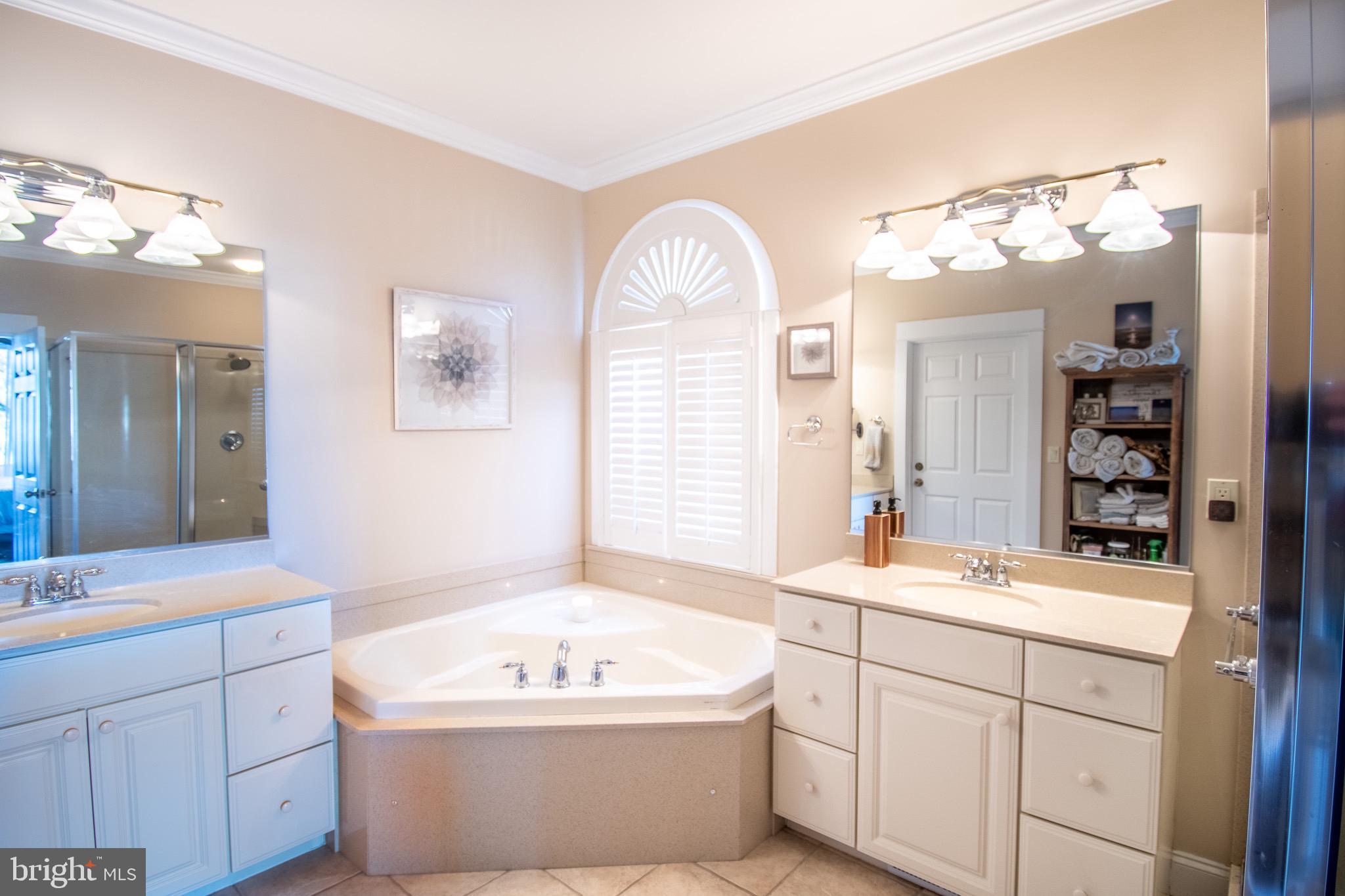 37123 SOLITUDE DRIVE