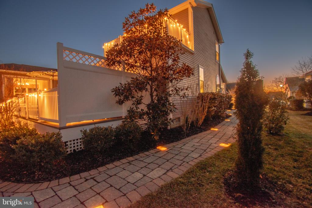 37123 SOLITUDE DRIVE