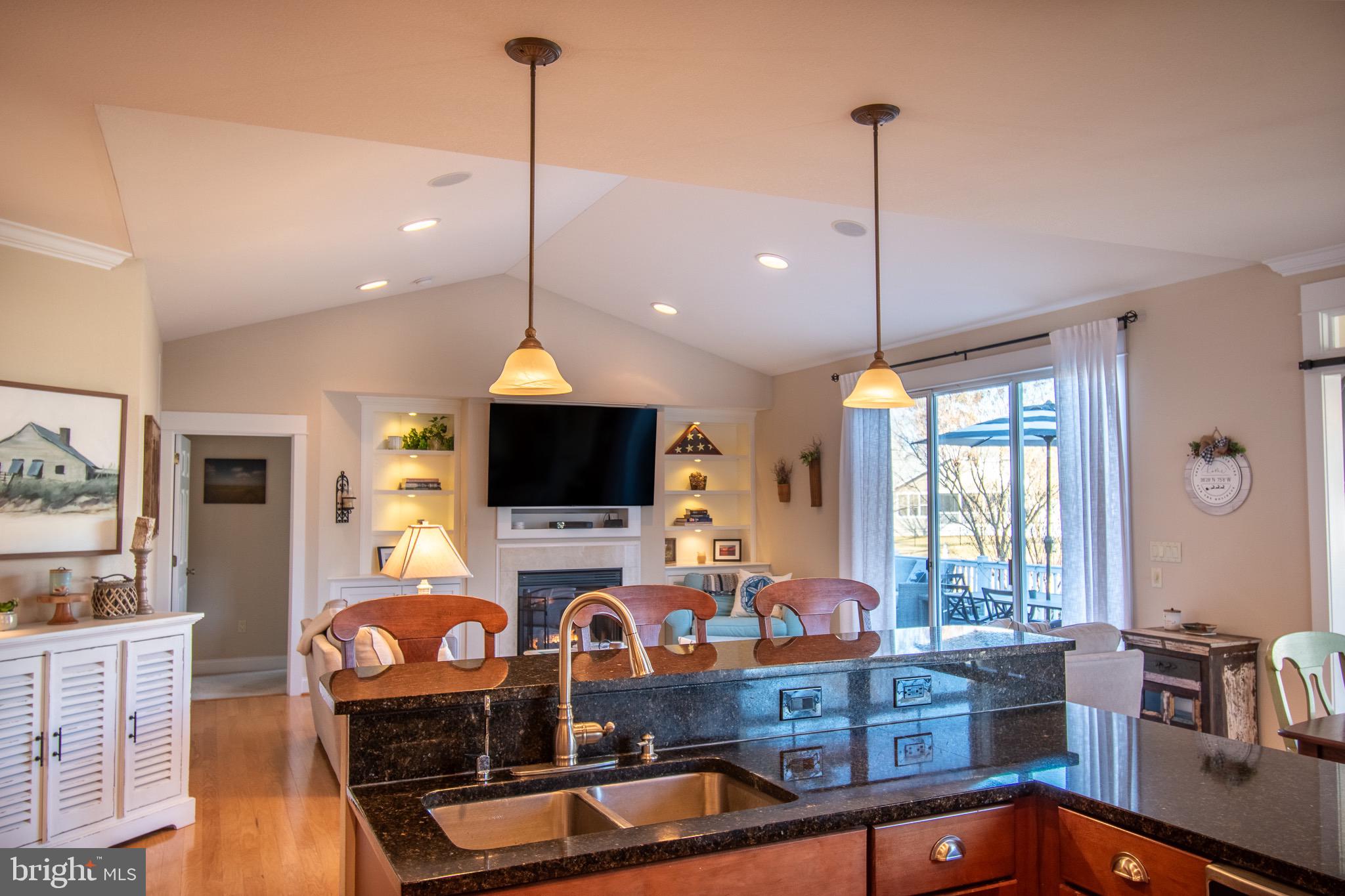 37123 SOLITUDE DRIVE