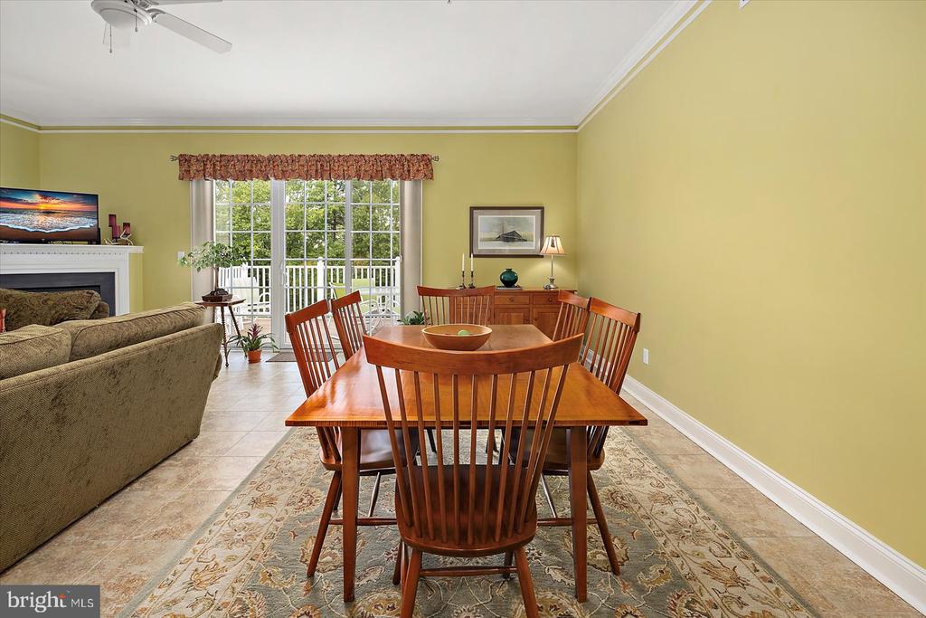 5 METZ WAY 19