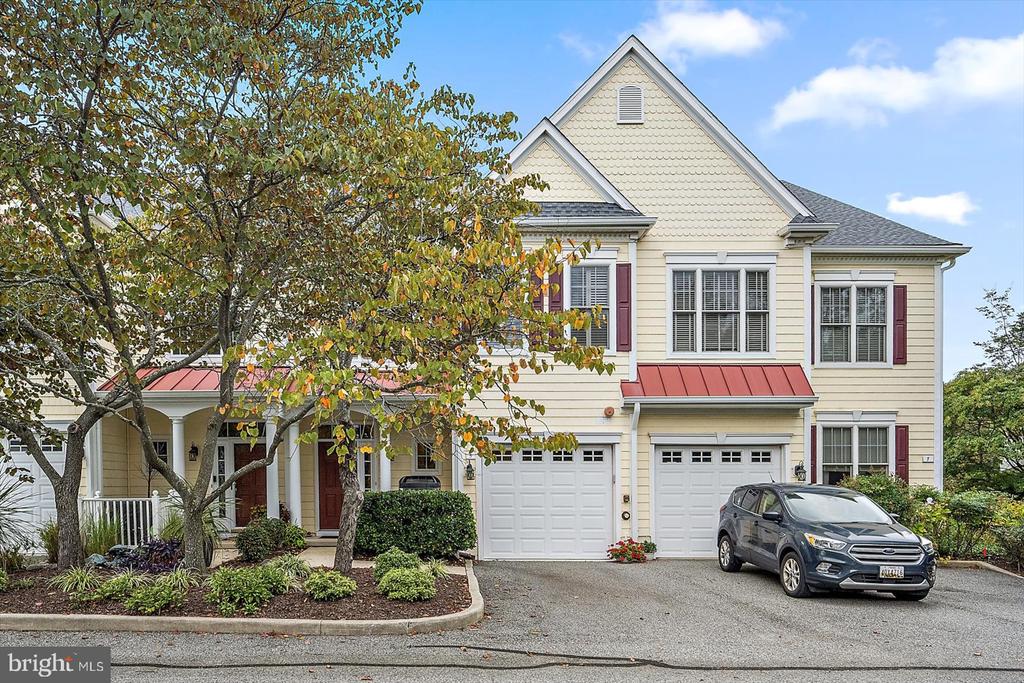 5 METZ WAY 19