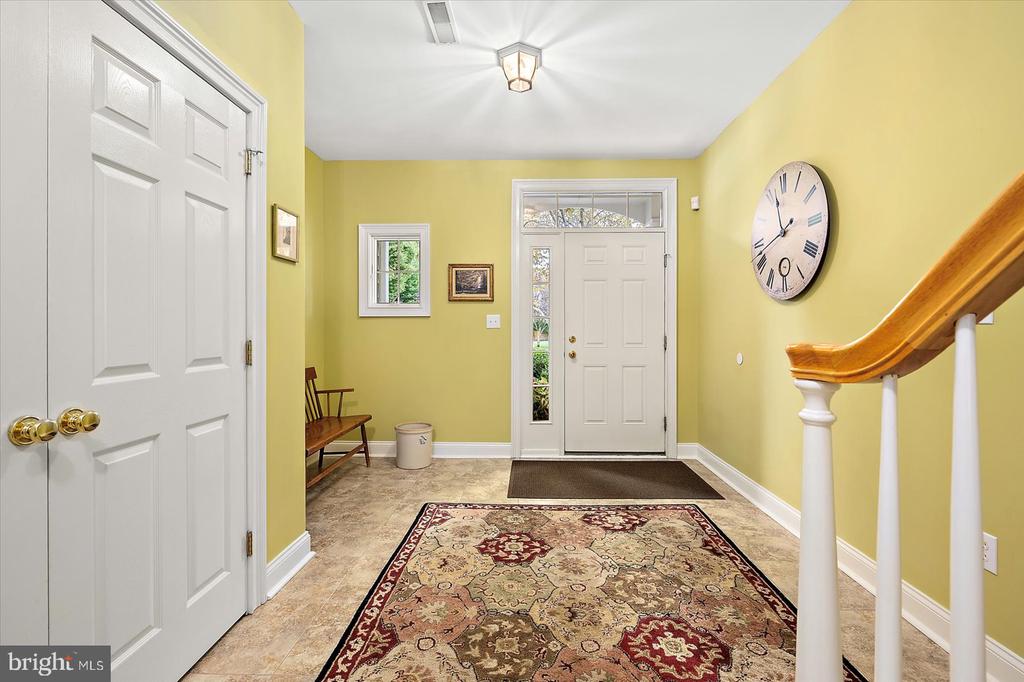 5 METZ WAY 19