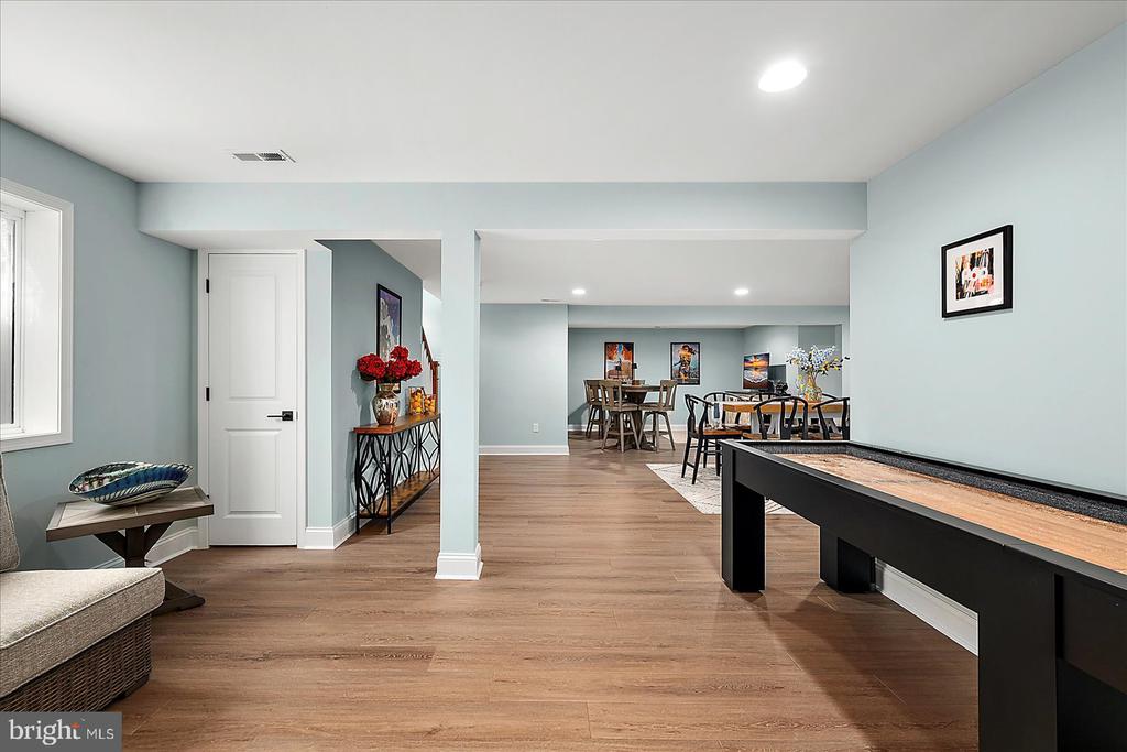 19218 AMERICAN HOLLY ROAD