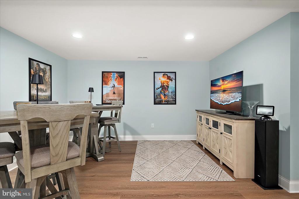 19218 AMERICAN HOLLY ROAD