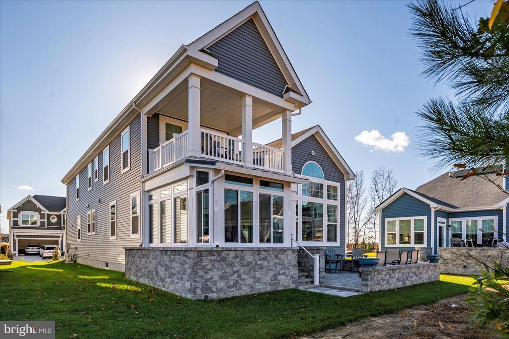 19218 AMERICAN HOLLY ROAD