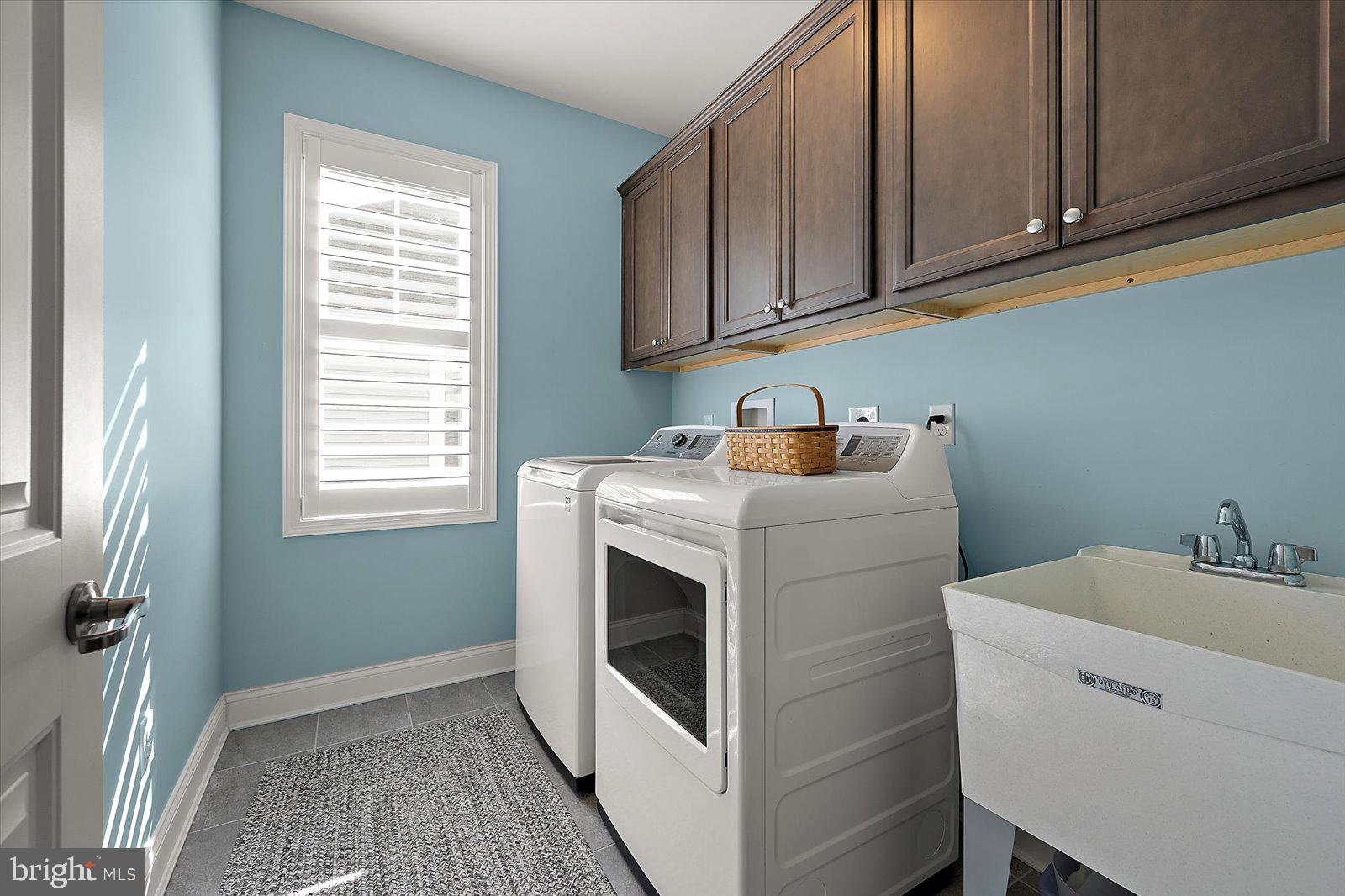 16125 ROCKPORT DRIVE