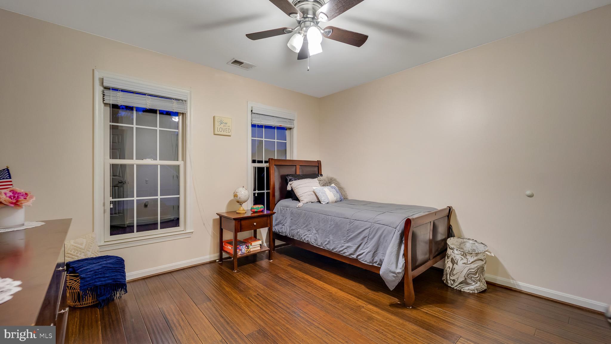 7814 COLDBROOKE
