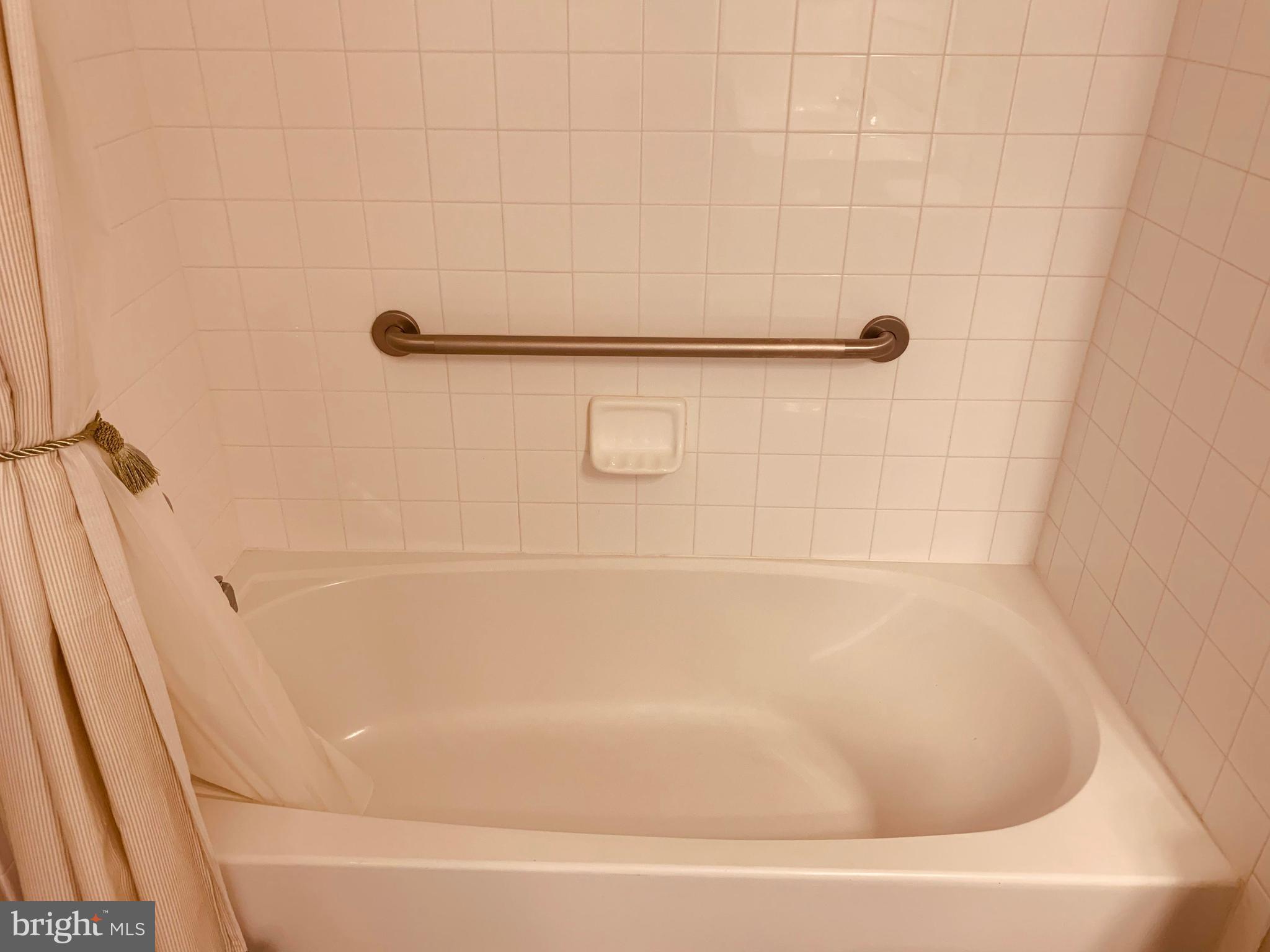 8605 WANDERING FOX TRAIL 105