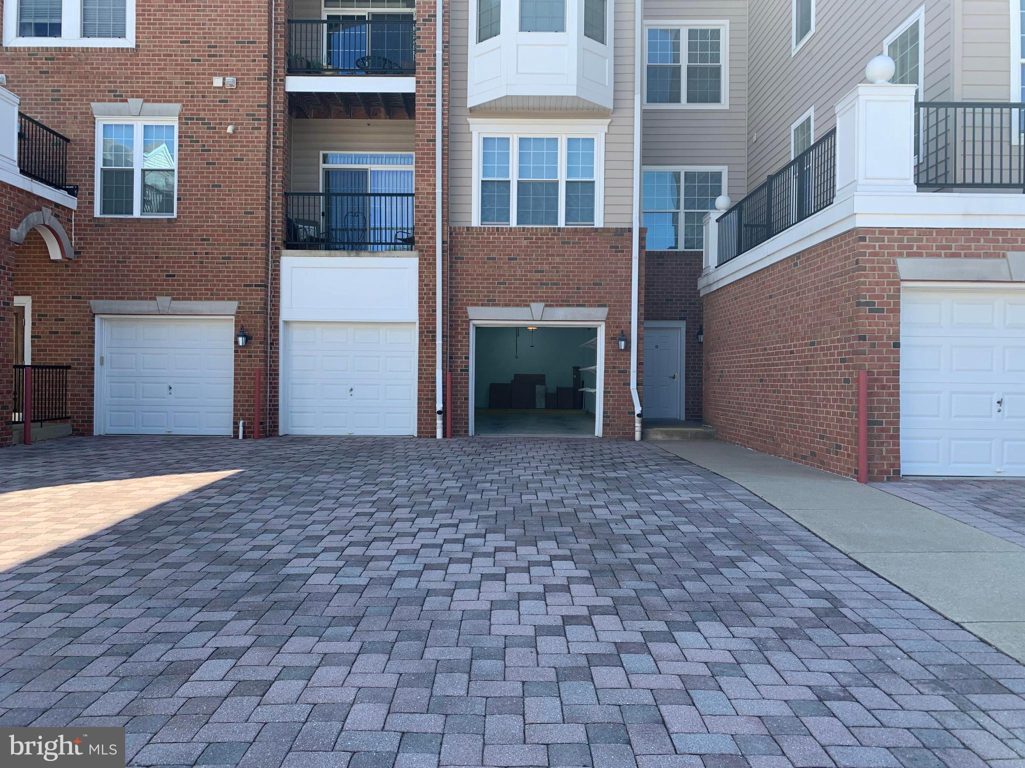 8605 WANDERING FOX TRAIL 105