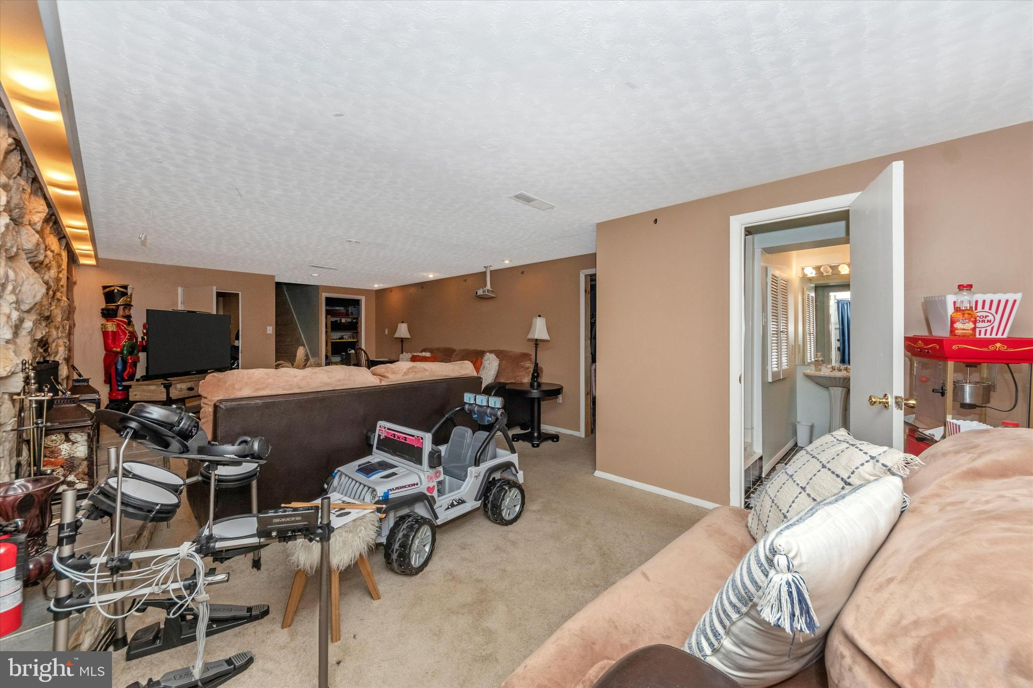 254 CROSS CREEK DRIVE