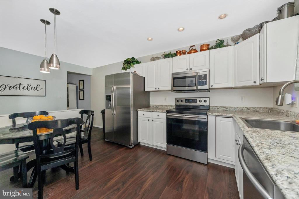 254 CROSS CREEK DRIVE