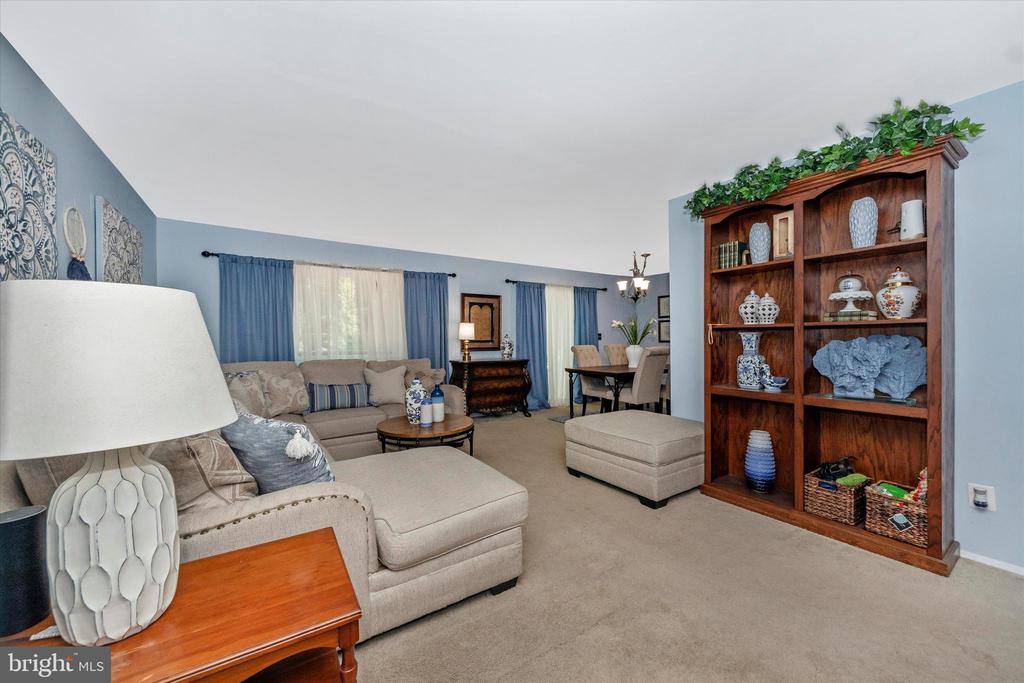 254 CROSS CREEK DRIVE