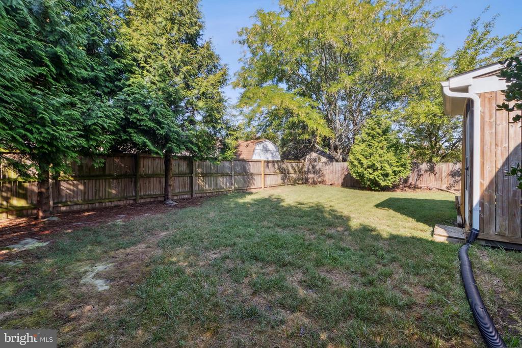 1413 GESNA DRIVE