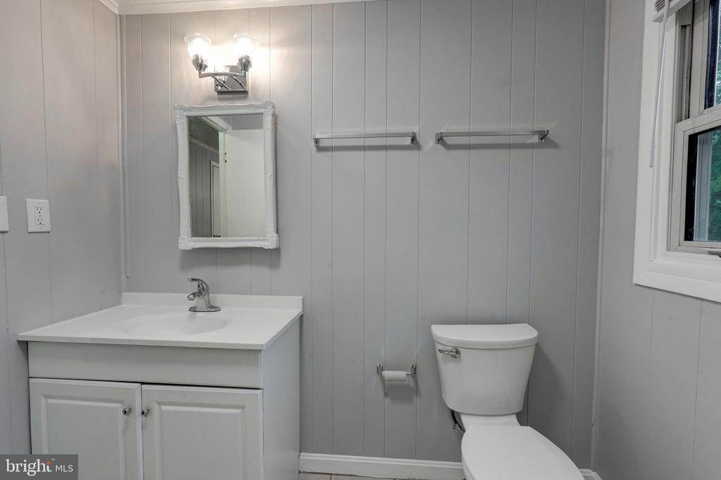 3580 WHISKEY BOTTOM ROAD