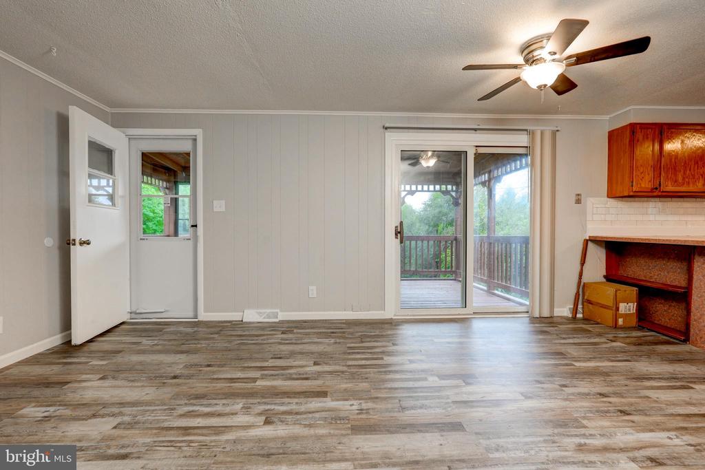 3580 WHISKEY BOTTOM ROAD