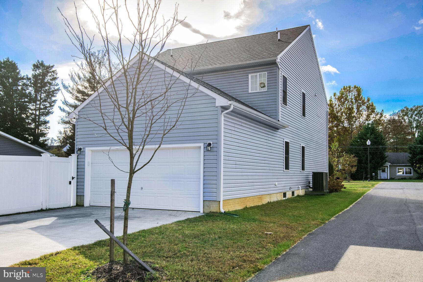 1374 ODENTON ROAD