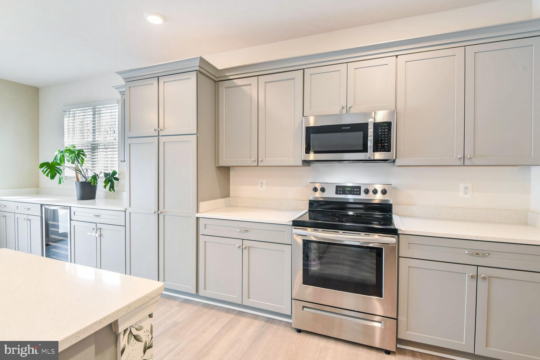 1374 ODENTON ROAD