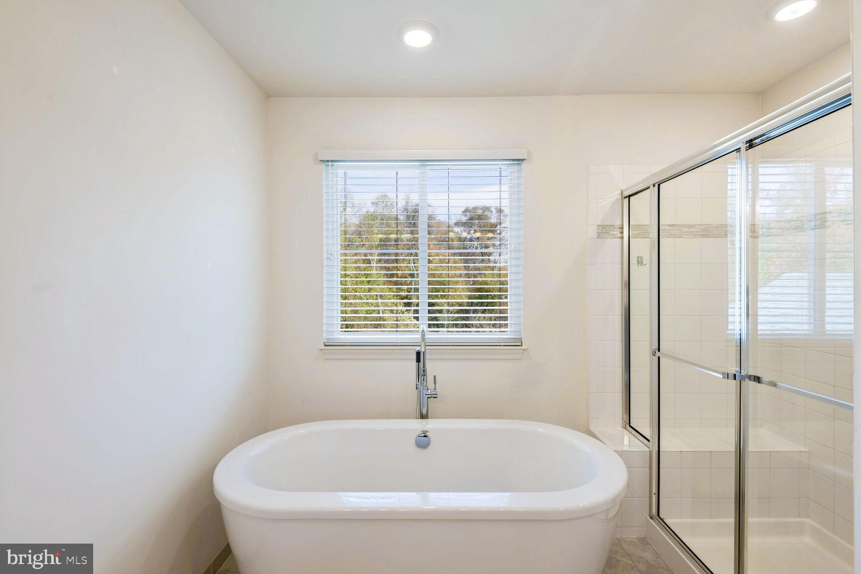 1374 ODENTON ROAD