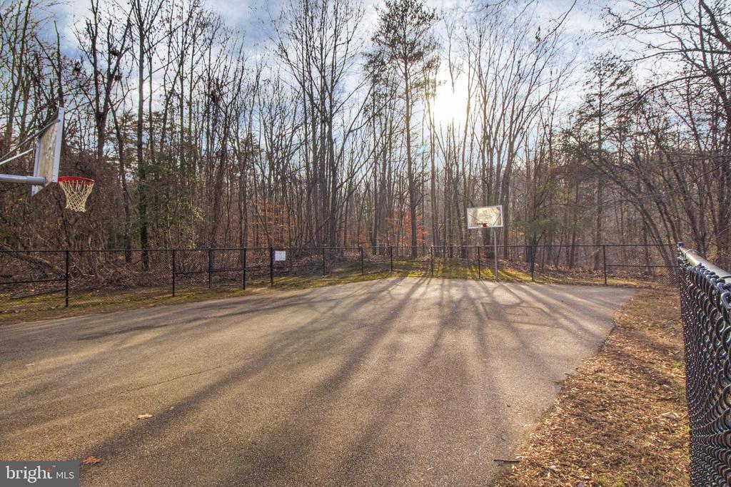 567 MELISSA COURT
