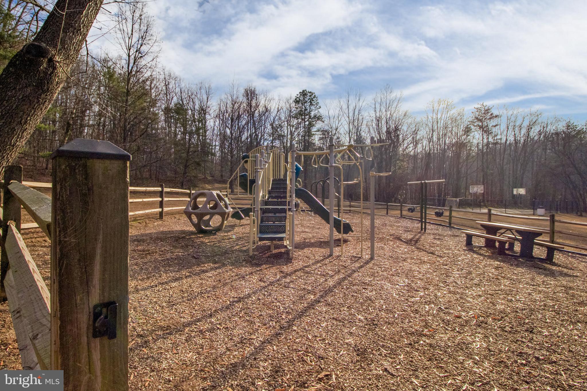 567 MELISSA COURT