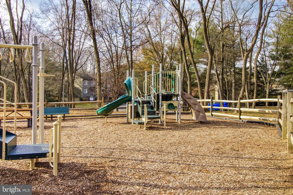 567 MELISSA COURT