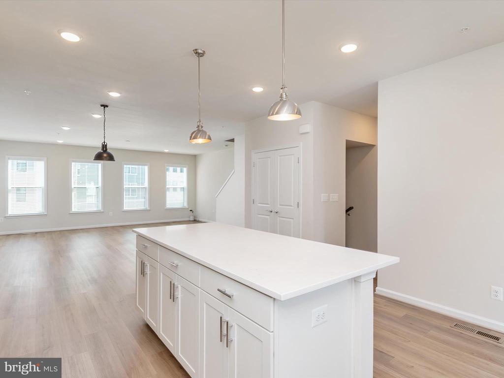 3329 WATERSHED BOULEVARD