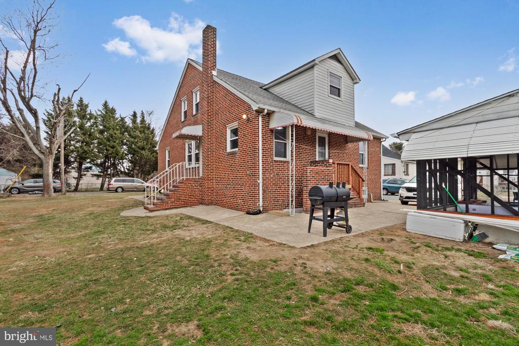 501 BON AIR AVENUE