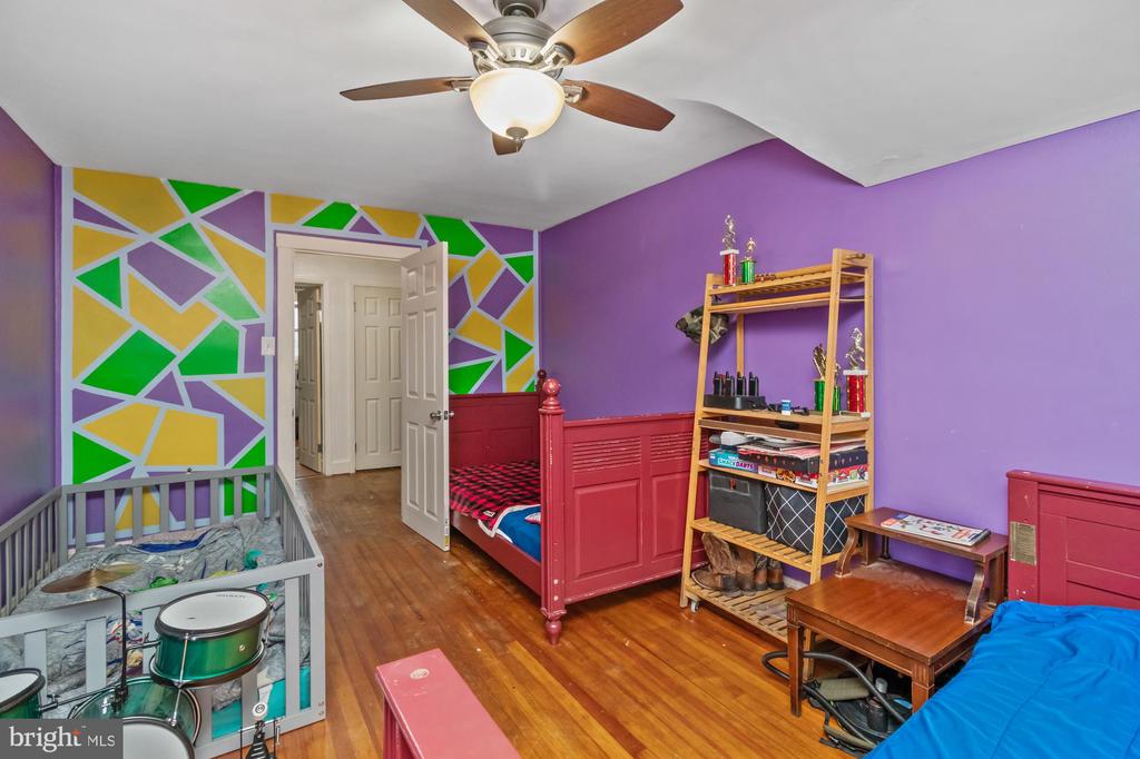 501 BON AIR AVENUE
