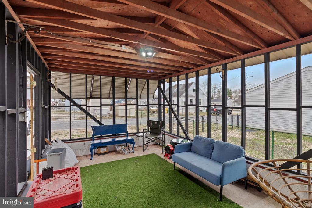 501 BON AIR AVENUE