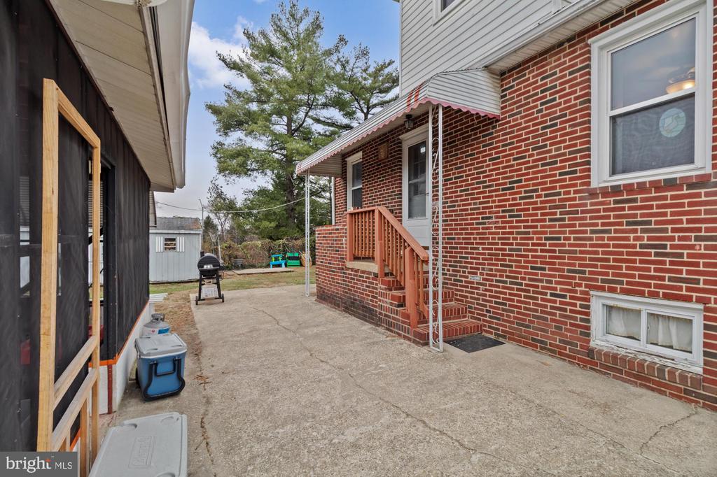 501 BON AIR AVENUE
