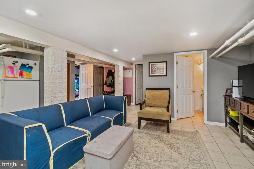 501 BON AIR AVENUE