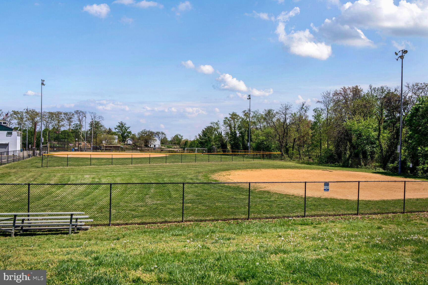 513 OAK GROVE ROAD