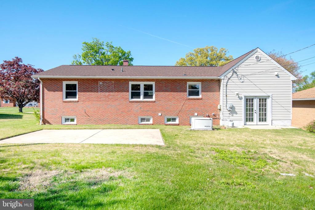 513 OAK GROVE ROAD