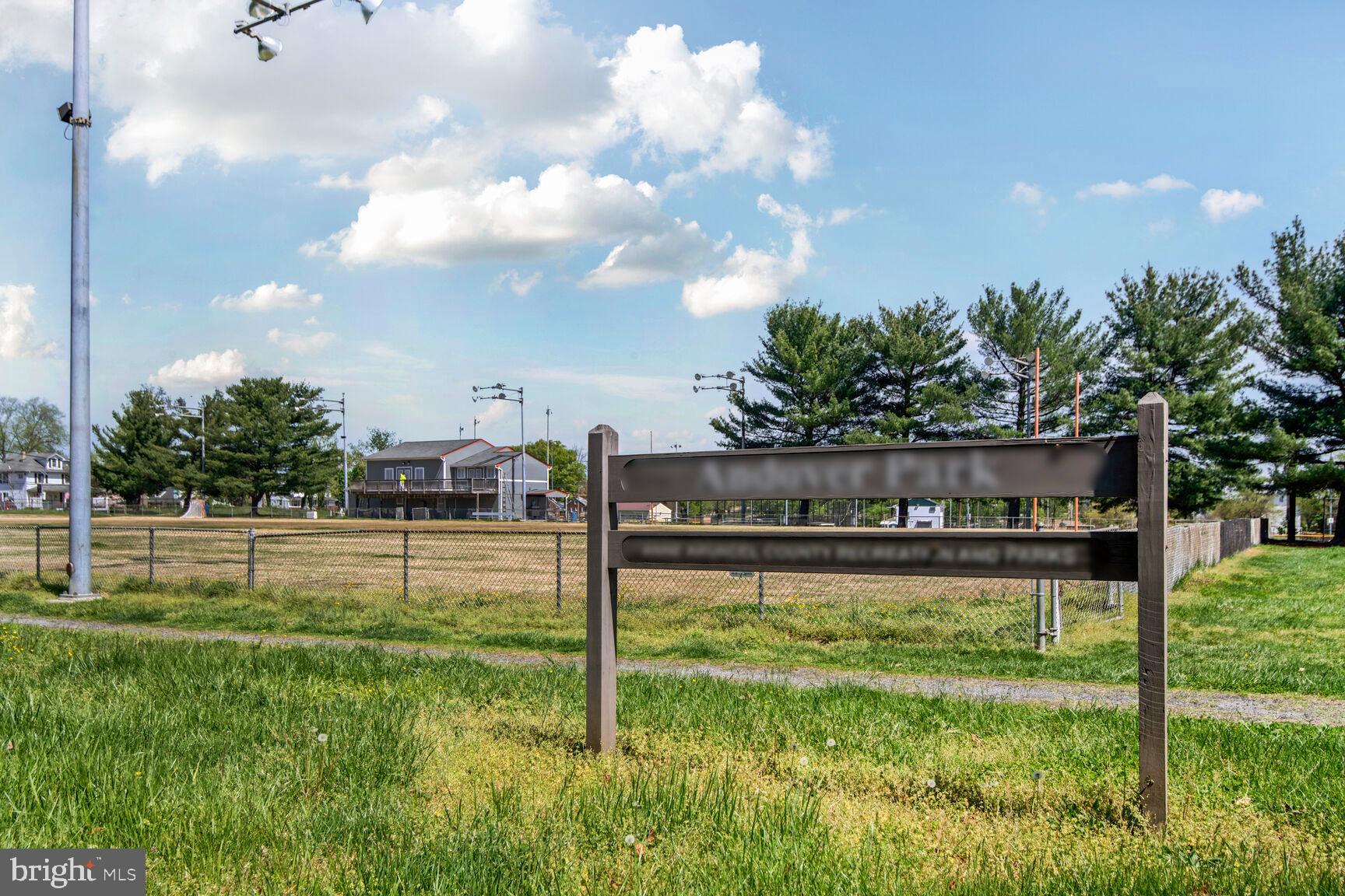 513 OAK GROVE ROAD