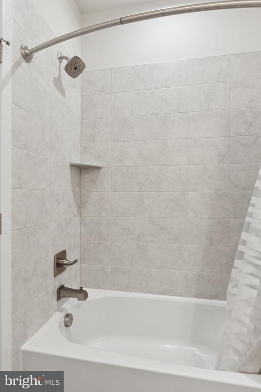 7828 YONA COURT