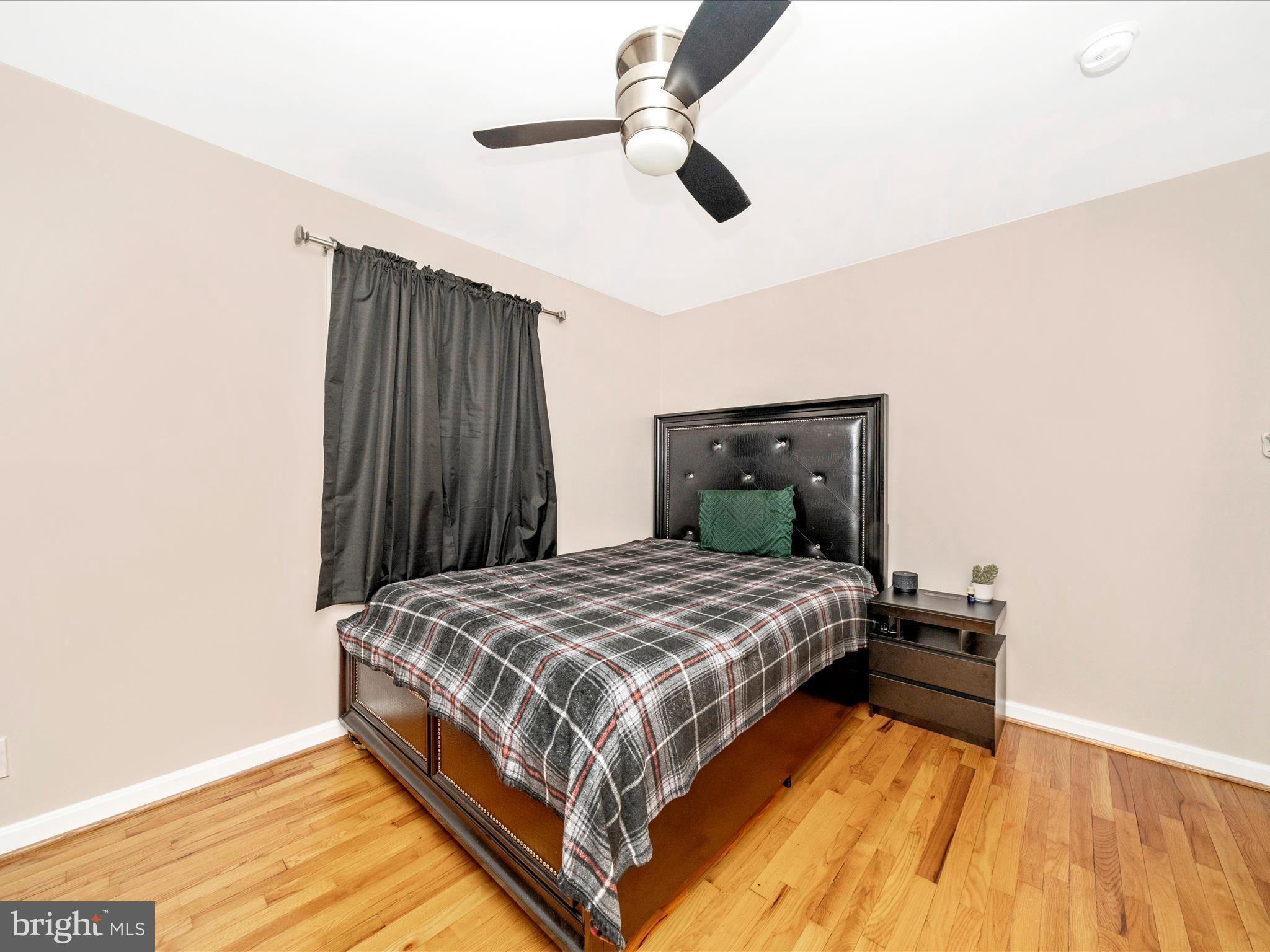 1 GREENWOOD AVENUE