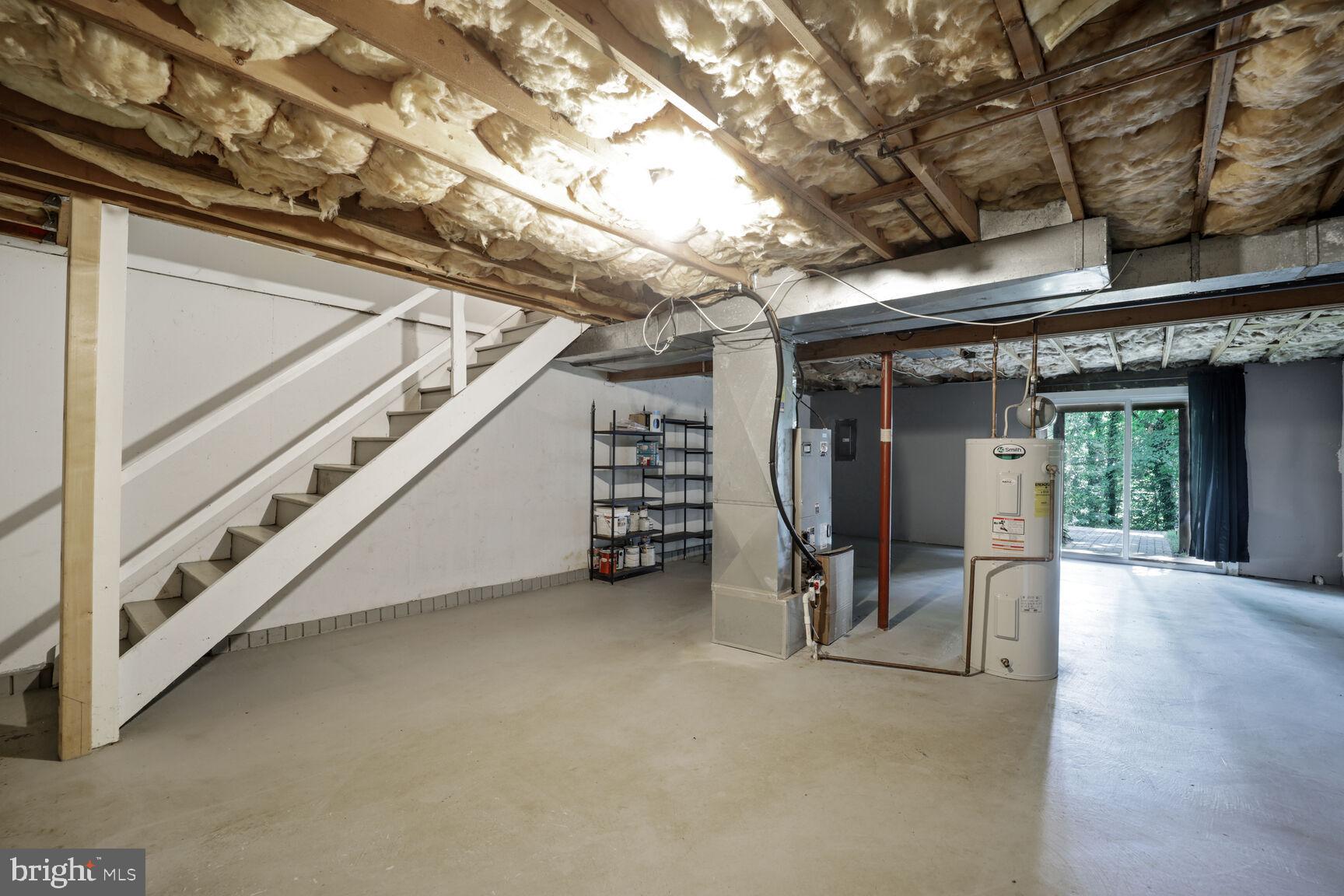 1105 RIVERBOAT COURT