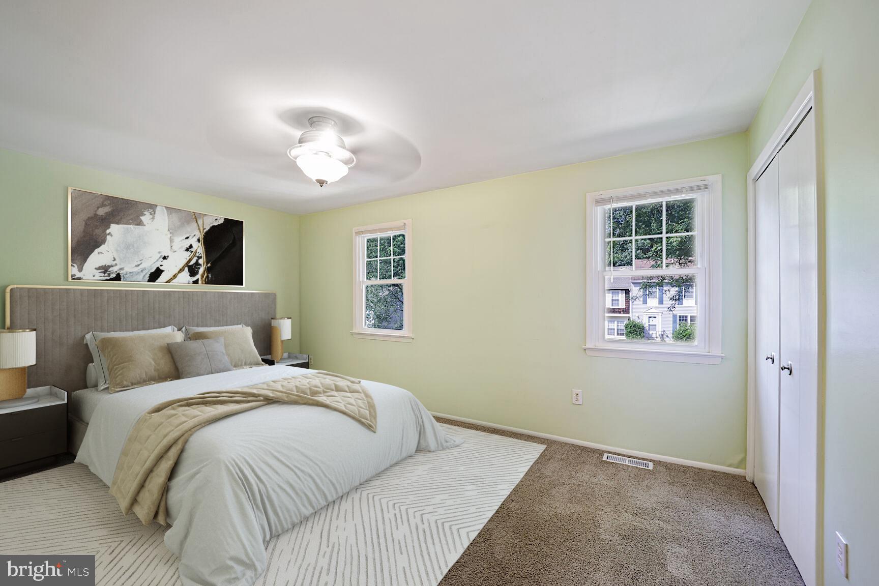 1105 RIVERBOAT COURT