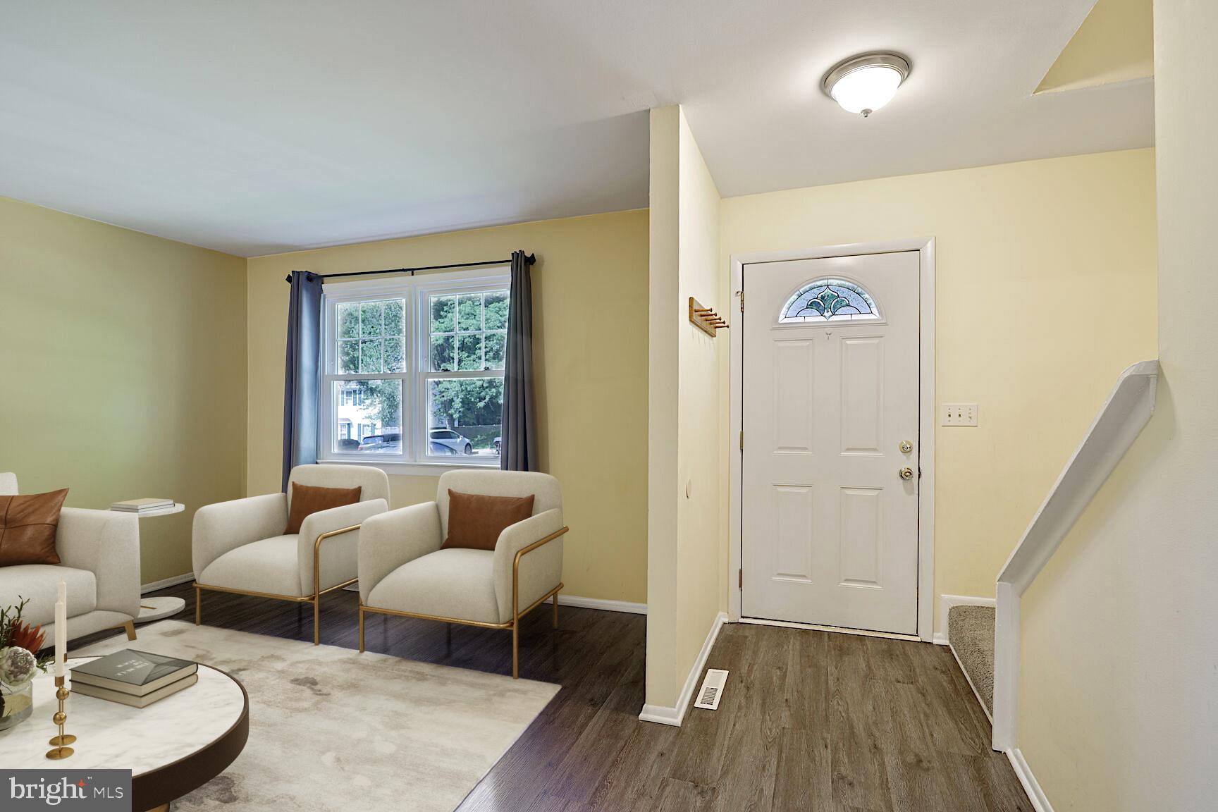 1105 RIVERBOAT COURT