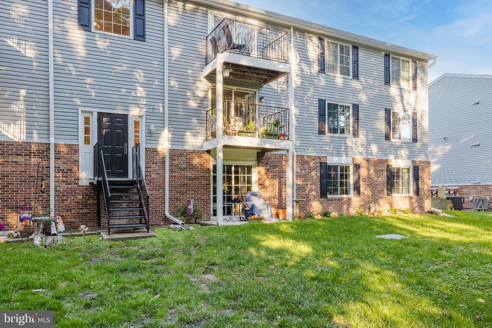3501 DAVENPORT COURT H H