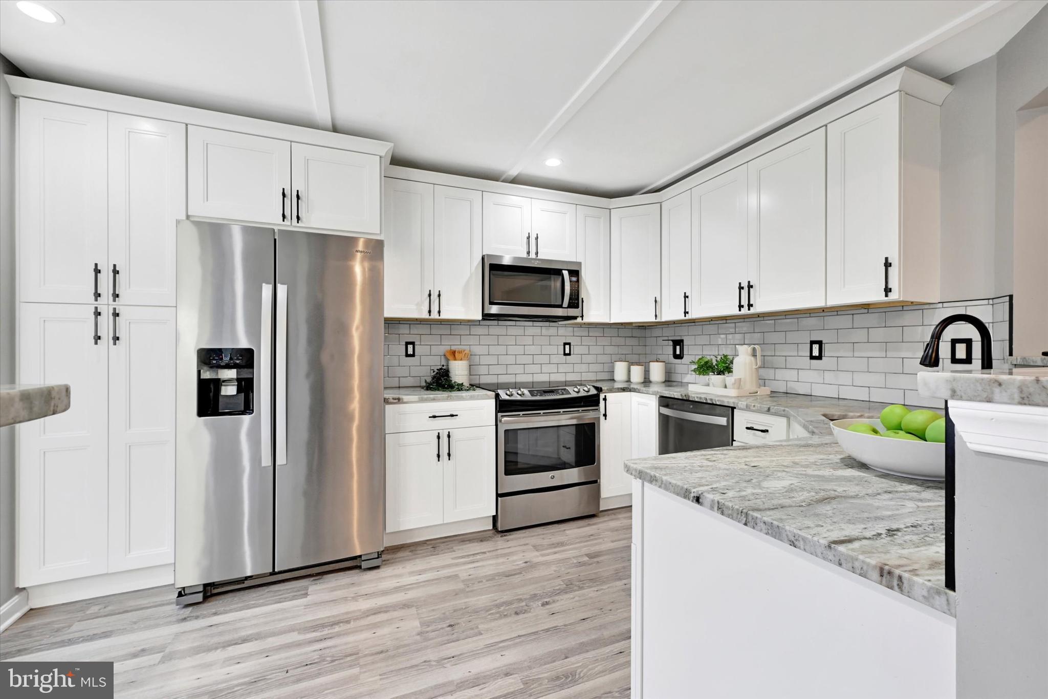 8221 APPALACHIAN DRIVE