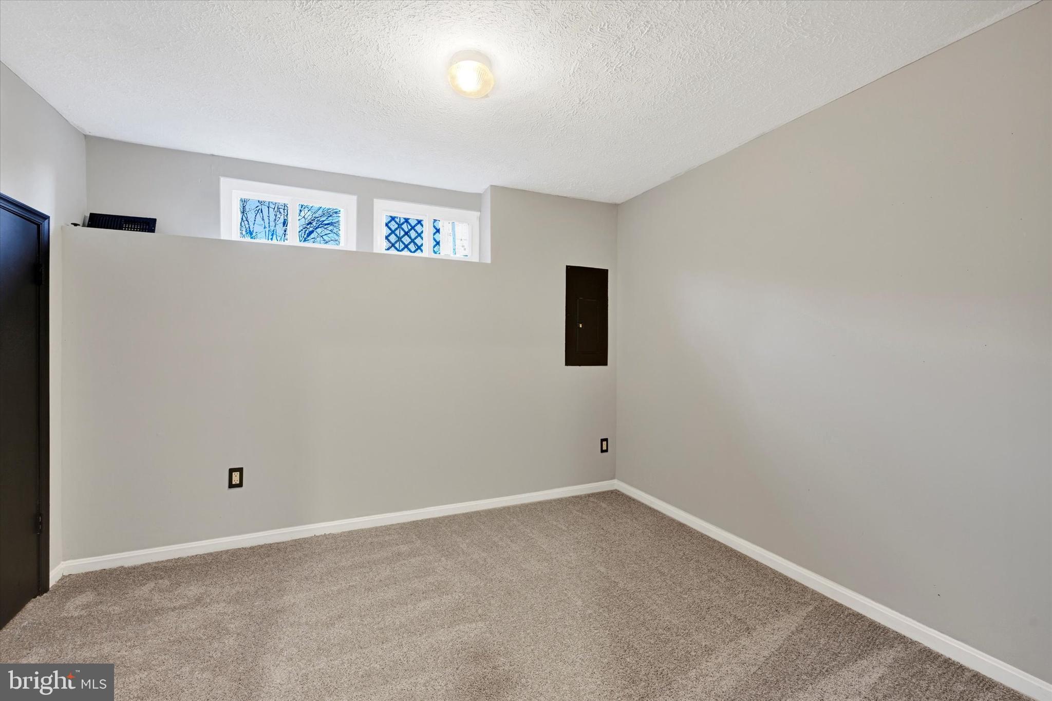 8221 APPALACHIAN DRIVE